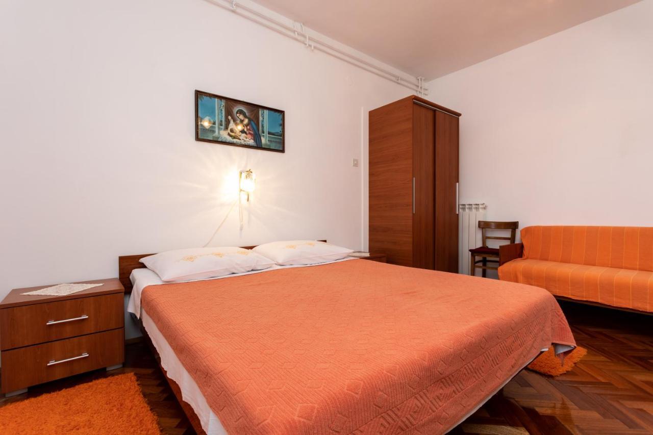 Rooms & Studio Apartment Mira Baska  Luaran gambar