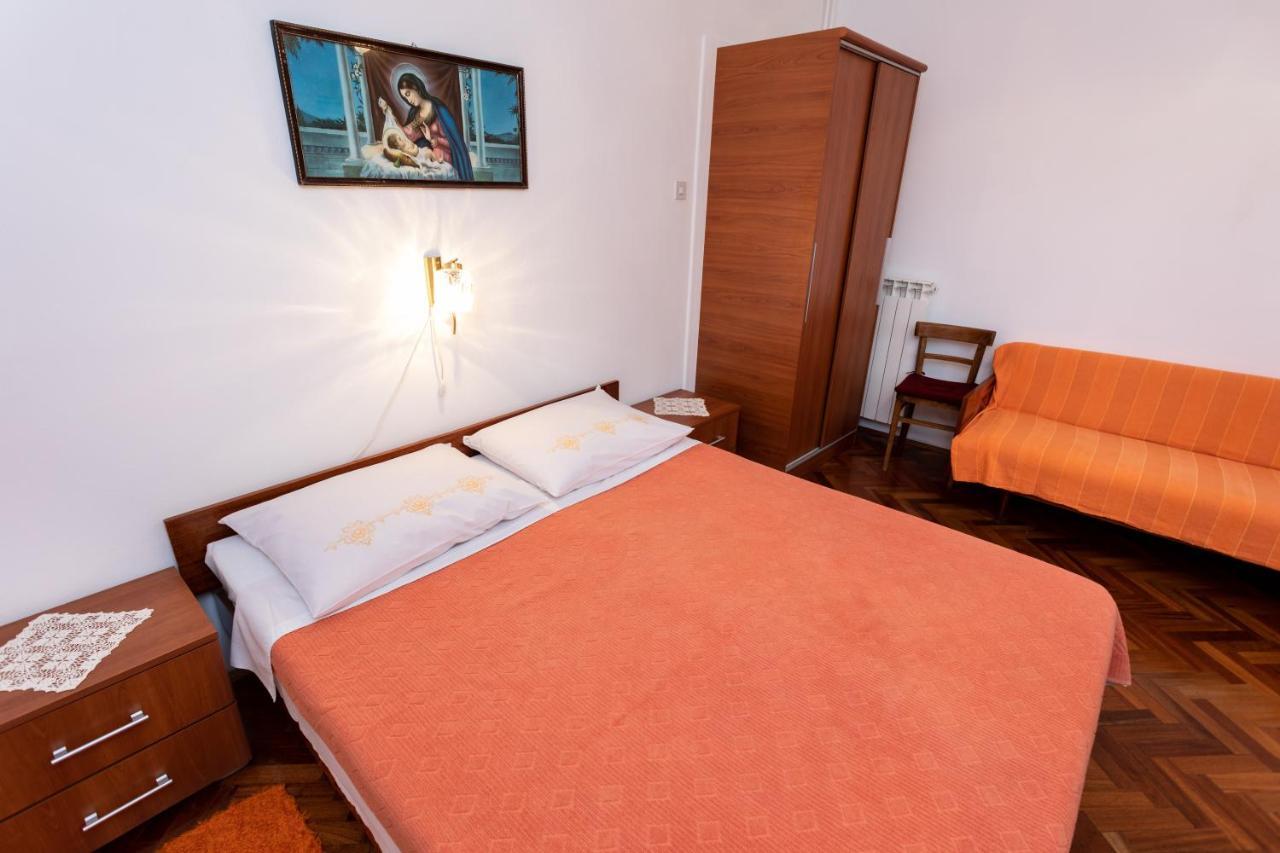 Rooms & Studio Apartment Mira Baska  Luaran gambar