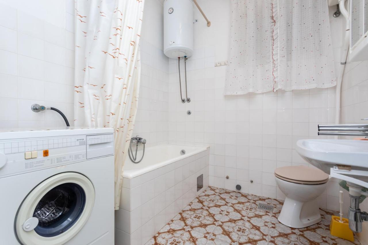 Rooms & Studio Apartment Mira Baska  Luaran gambar