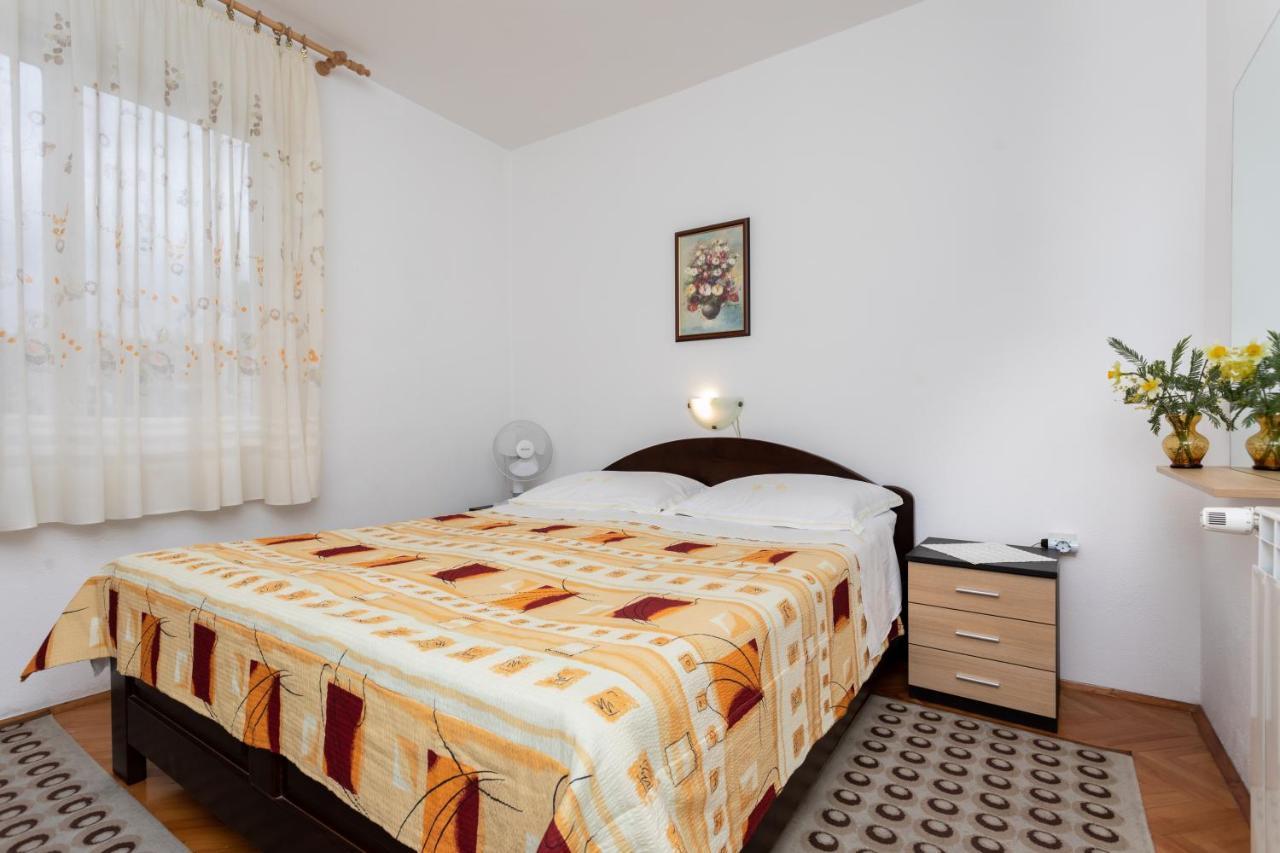 Rooms & Studio Apartment Mira Baska  Luaran gambar