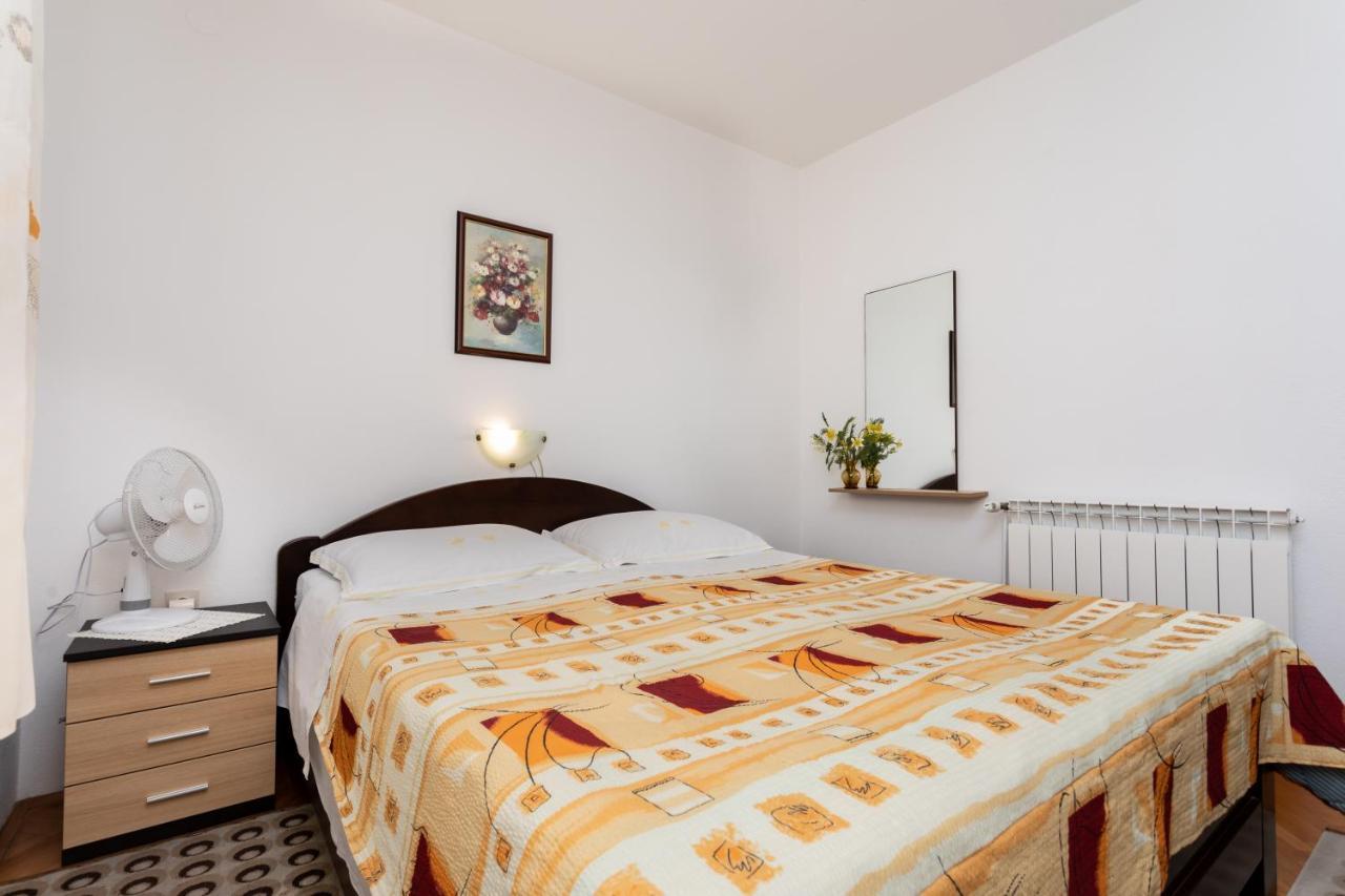 Rooms & Studio Apartment Mira Baska  Luaran gambar